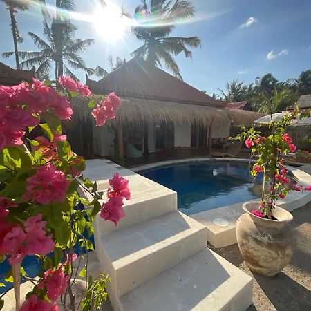 Mandala Beach Healing Rooms Gili Air Exterior photo